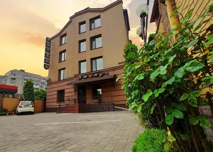 Hotel Status Вінниця